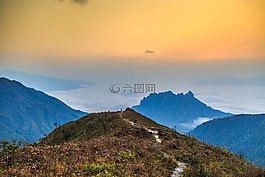 盐山,巴交通部luong tu,老街省