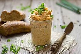 蔓延,糕点,韭菜