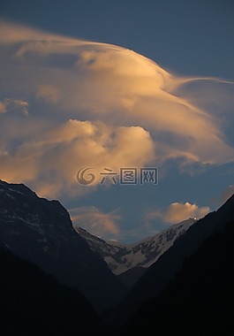 山,云,早晨