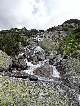 高原的里西山,山,瀑布