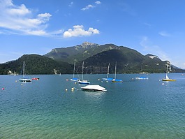 月亮湖,水,山
