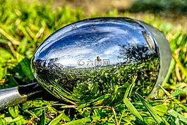 自行车灯,破碎,草