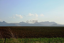 耕作的土地,棕壤,土壤