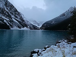 lake,louis,canada