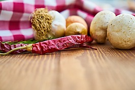 蘑菇,洋葱,大蒜