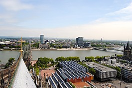 查看从dom,科隆,rheinbrücke