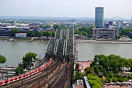 查看从dom,科隆,rheinbrücke