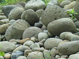 河,岩,巨砾