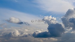 蓝蓝的天空,小丑白色,气氛