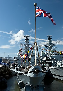 hms 诺森伯兰,英国皇家海军护卫舰,900 吨