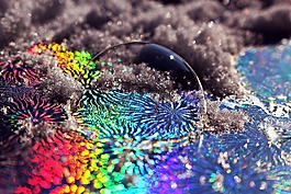 弗罗斯特吸塑,肥皂泡沫,性质