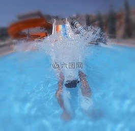 跳水,暴跌,假期