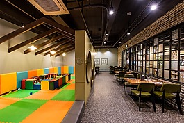 餐厅,日托,运动场