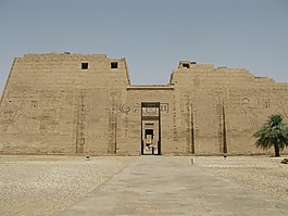 布寺主入口,卢克索西岸,卢克索神庙
