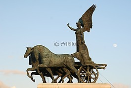 罗马,埃马努埃莱纪念碑,雕像