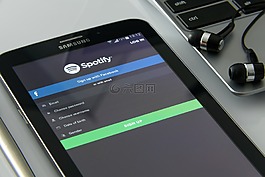 在你的智能手机上的音乐,spotify,音乐服务