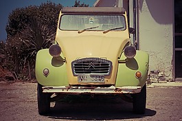那辆旧车,汽车,老