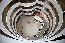 弗兰克 · 劳埃德 · 赖特,古根海姆博物馆,结构