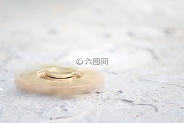 旋转坐立不安的微调,很小的微调坐立不安,议案