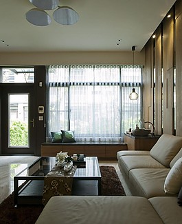 银白色沙发客厅装修效果图