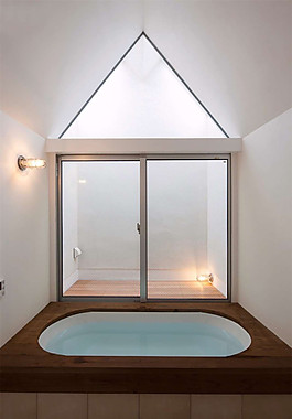 现代欧式简约浴室装修效果图