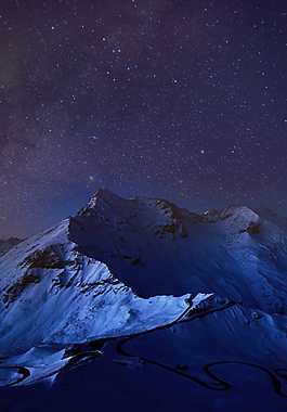 抽象蓝色山脉H5背景素材