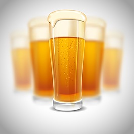 充满气泡的啤酒矢量图