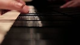 钢琴演奏（结束）