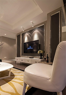 现代科技感客厅深灰色电视背景墙室内装修图