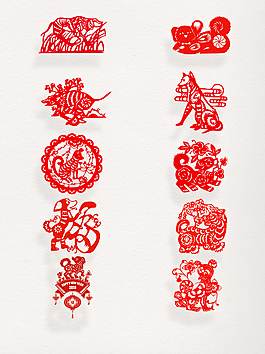 红色狗年中国风剪纸PNG装饰素材