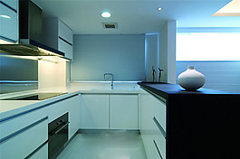 简约厨房白色橱柜装修效果图