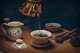 电茶壶的水烧开音效背景