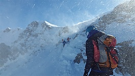 北极大风雪音效素材